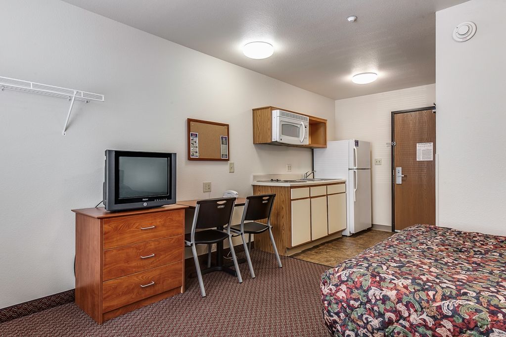 Woodspring Suites Charlotte Gastonia Room photo