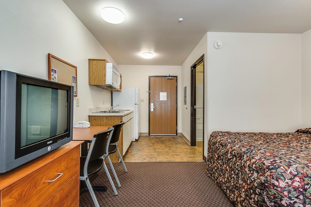 Woodspring Suites Charlotte Gastonia Room photo